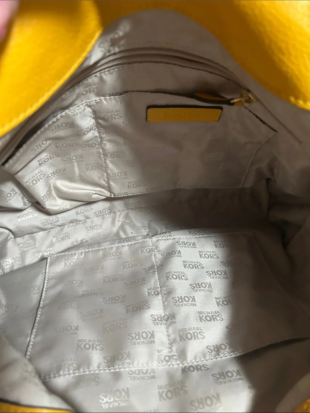 MICHAEL Michael Kors pebbled leather